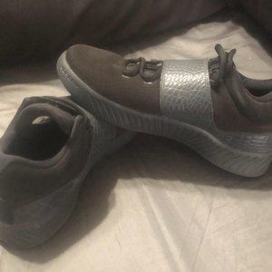 Men's Jordan J23 Basketball Shoe. Size 11.